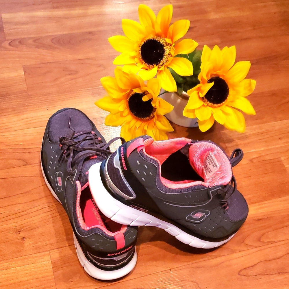 Skechers Shoes